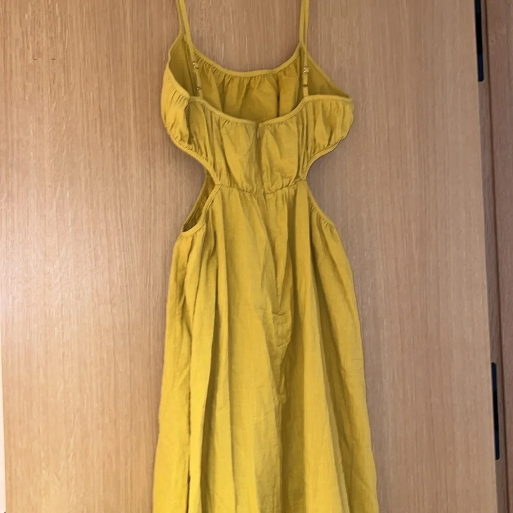 Sabo Skirt Yellow Midi Dress - Picture 6 of 12